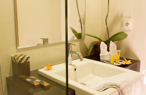 Dyanapura Hotel | Ping Hotel Seminyak