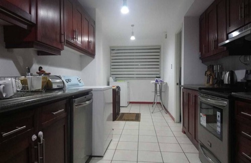 Zona 16 Apartment | Pink House 604
