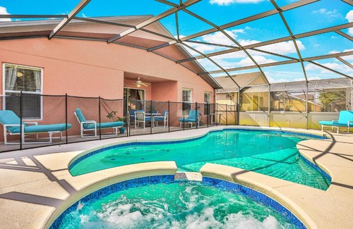 Sandy Ridge House | Pink Palms Villa