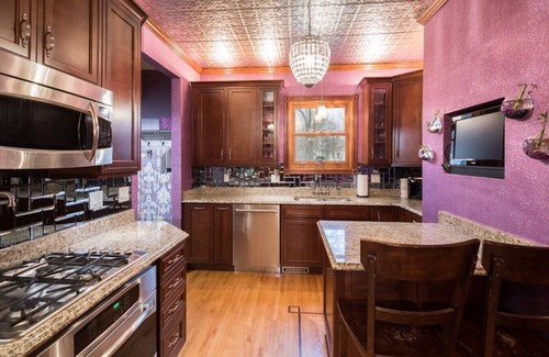 Hudson House | PinkCastle Babe’cation w/hottub & heated pool