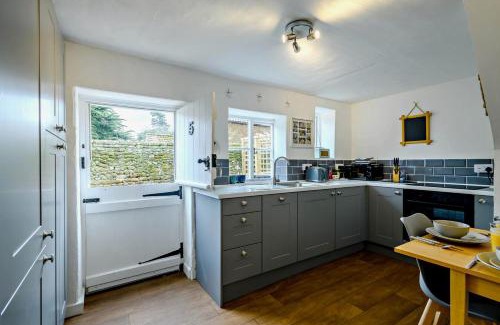 Heacham House | Pinnacle Cottage