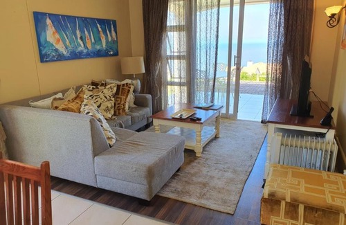 Pinnacle Point Apartment | Pinnacle Point Axizei Properties