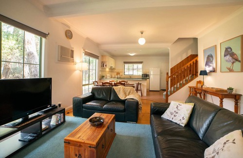 Halls Gap House | Pinnacle Retreat, Pinnacle Retreat 3 bedroom cottage