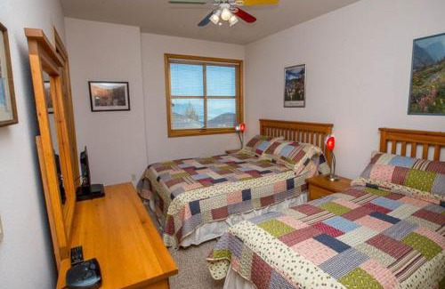 Sandpoint House | Pinnacle Ridge 02