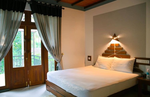 Anuradhapura Hotel | Pinnacle Villa