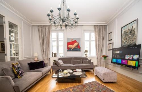 Old Town Apartment | Pinterest Apartment in the City Center