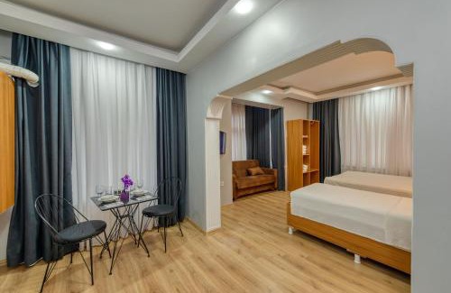 Old City Hotel | Pio Otel