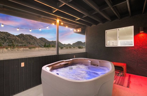 Pioneertown House | Pioneertown Lodge - Modern Comforts & Desert Views 3 Bedroom Home by Redawning