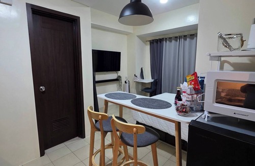 Barangka Ilaya Condo | Pioneerwoodlands Mandaluyong Studio Unit
