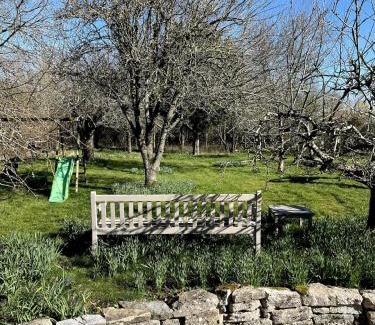 Babcary House | Pip's Cottage