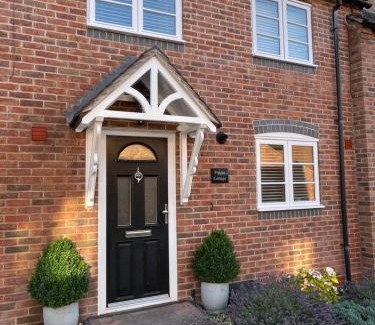 Bewdley House | Pippin Cottage central Bewdley 2 parking spaces