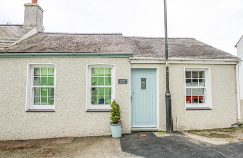 Beaumaris House | Pippin Cottage