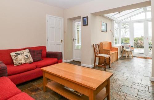 Lydney House | Pippins