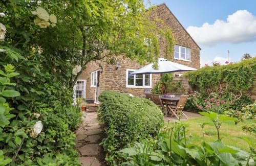 Bridport House | Pippins Loders