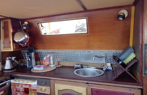 Gruissan Boat Rental | Pirate ship
