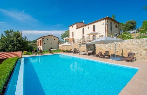 Palaia Villa | Pisa villa rental Sum