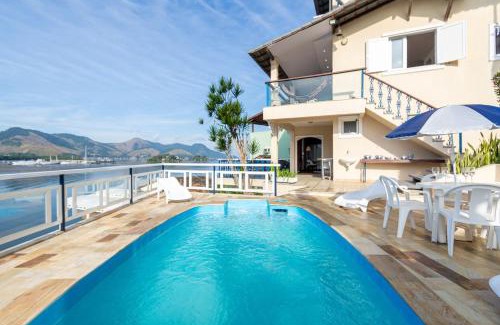 Caieira House | Piscina, caiaque e sauna em praia privativa