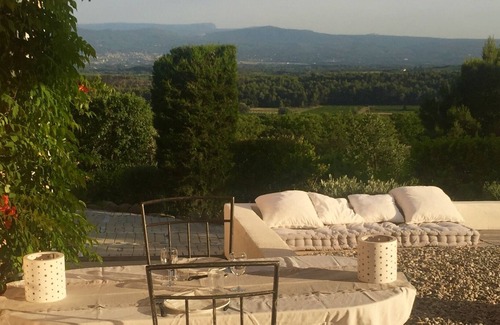 Puyloubier Villa | Piscine et Jacuzzi au cœur de la Sainte Victoire