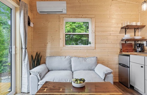 Brevard Cabin | Pisgah Peak-Brand New with Views!