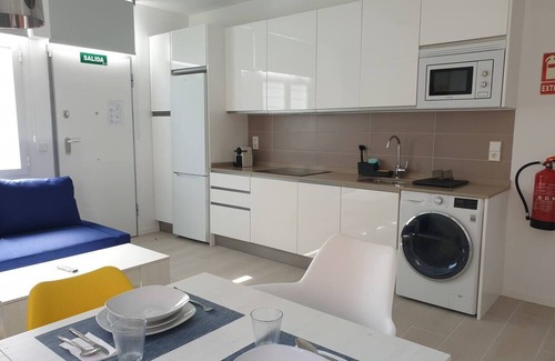 Tetuan Apartment | Piso 2dorm. y garaje junto a Sor Ángela de la Cruz