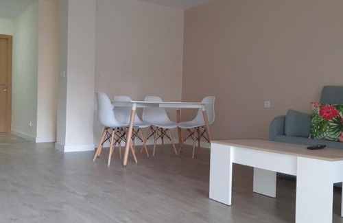 Ourense Apartment | PISO Alhambra VUT OR OOO322