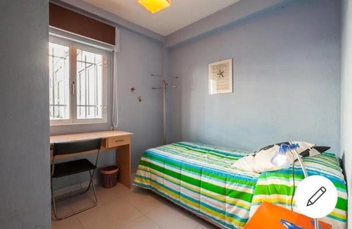 Fontanal-Maria Auxiliadora-Carretera de Carmona House | PISO CON BUENA RED WIFFI FIBRA ÓPTICA Alquiler de habitaciones