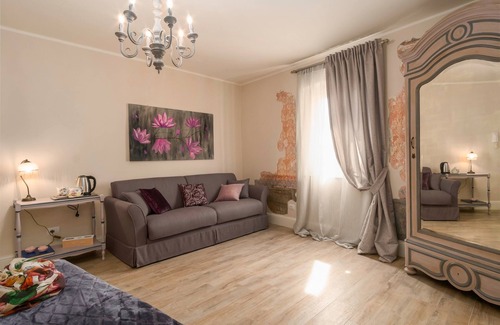 Pistoia House | Pistoia Luxury Suite