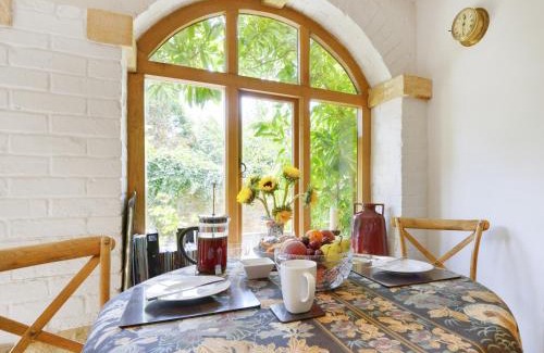 South Petherton House | Pittards Farm Cottage
