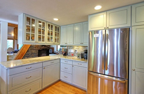 Pittsfield House | Pittsfield Chalet Beautiful home in charming Pittsfield Vermont only a few miles from Killington.