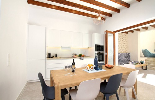 Pollensa Ski Chalet | Pius Eleven
