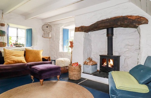 Warleggan Cottage | PIXIE NOOK, pet friendly, character holiday cottage in St Neot