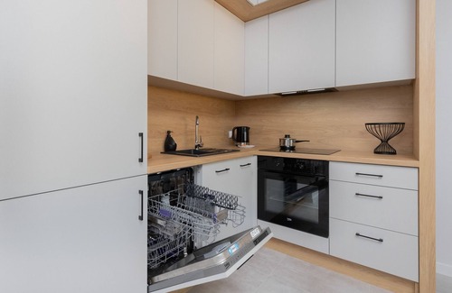 Dziaki Lesne Apartment | Plac Unii Apartments Gdynia by Renters