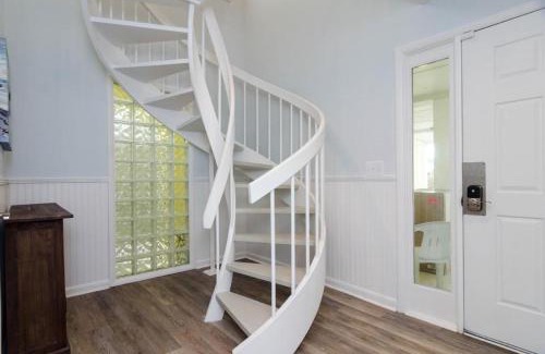 Shell Island House | Place Cottage