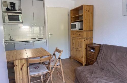 Plagne Soleil Apartment | Plagne Soleil: Appartement 2 pièces avec balcon, accès direct pistes, centre proche commerces - FR-1-351-14