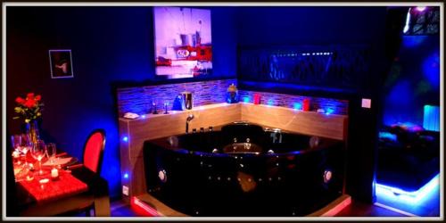Roanne Apartment | PLAISIR EXTREME
