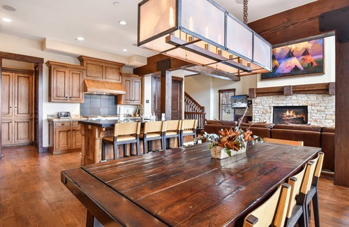 North Park City Cottage | Plan a Festive Visit in Park City! Slope-side Cottage, Silver Star #47, with Mountain Views