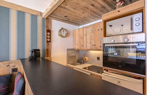 Meribel Centre Apartment | Plan du Moulin 21 nice renovated apartment in Meribel centre
