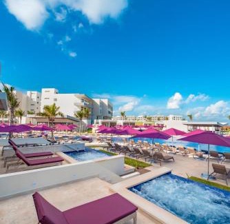 Puerto Juarez Resort | Planet Hollywood Cancun Adult Scene by Royalton, An Autograph Collection All-Inclusive Resort - Adults Only