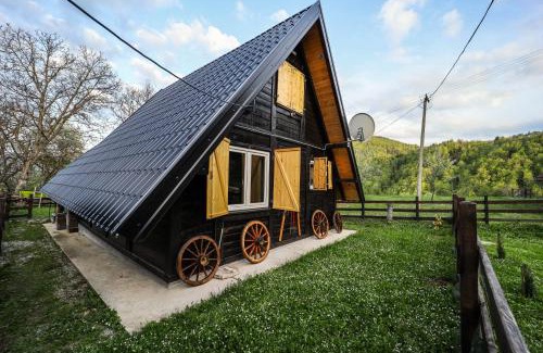 Bajina Basta House | Planinska kuća Bubi - Tara, Zaovine.