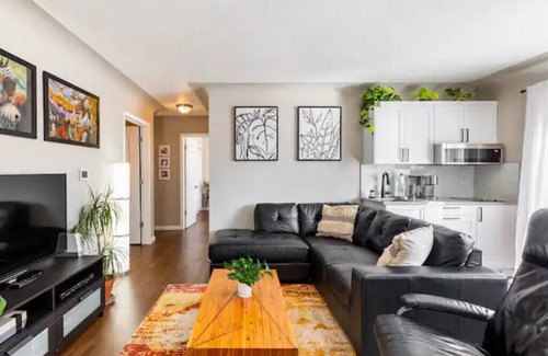 Harvey Park House | Plant Filled Guest Suite Hosted By Nonprofit