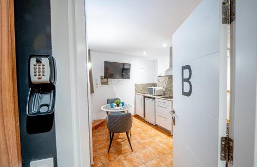 Old Town Apartment | Planta baja en la muralla romana junto a la Catedral