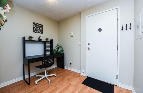 Downtown Mississauga Apartment | PlanURstay - Family Condo
