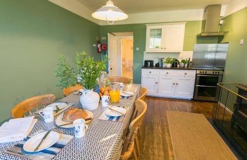 Moelfre House | Plas Lligwy Cottage