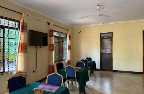 Moshi Hotel | Plateau Hotel