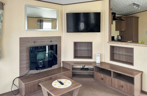 St George House | Platinum 4+2 Hot Tub