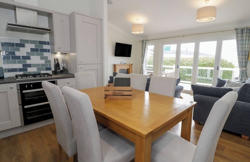 Talybont Cottage | PLATINUM LODGE (503), family friendly in Dyffryn Ardudwy