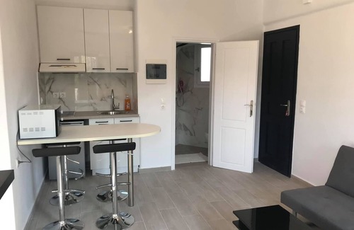 Platis Gialos RV Rental | Platis Gialos Apartment