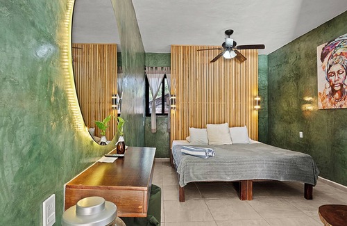 Zona Hotelera Hotel | Playa Canek Beachfront Eco Hotel