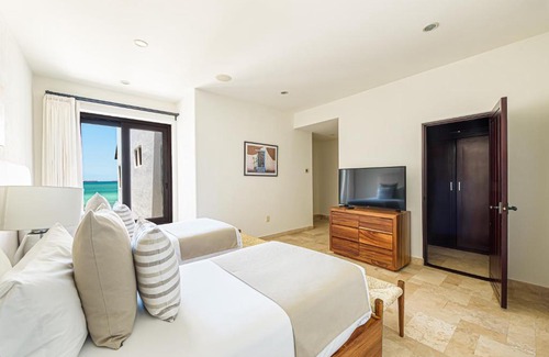 La Paz Apartment | Playa de La Paz by Puerta Cortes Residences