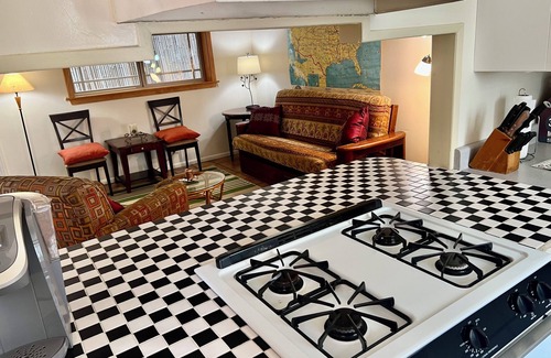 Playa Del Rey Apartment | PLAYA DEL REY BEACH - Lagoon Park & Shops COZY 1 Bedroom